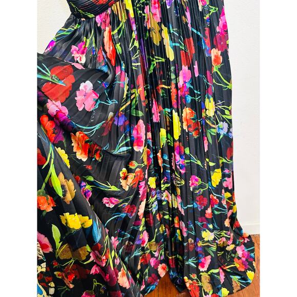 AIIFOS Black Floral A-Line Sleeveless Halter Neck Adrianna Gown size 8 - Picture 9 of 16